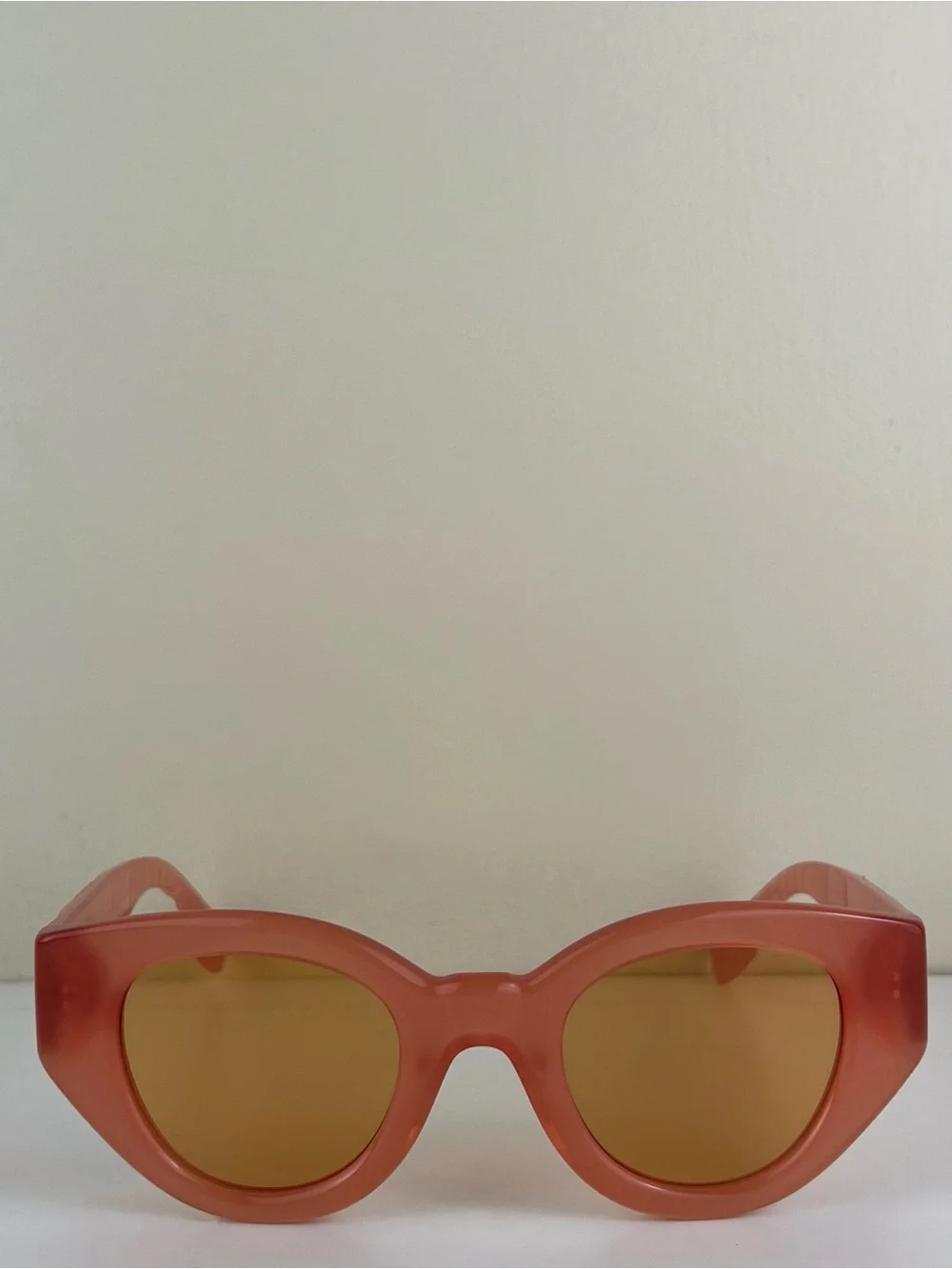 BURBERRY ORANGE ROUND SUNGLASSES - Picture 11 of 13